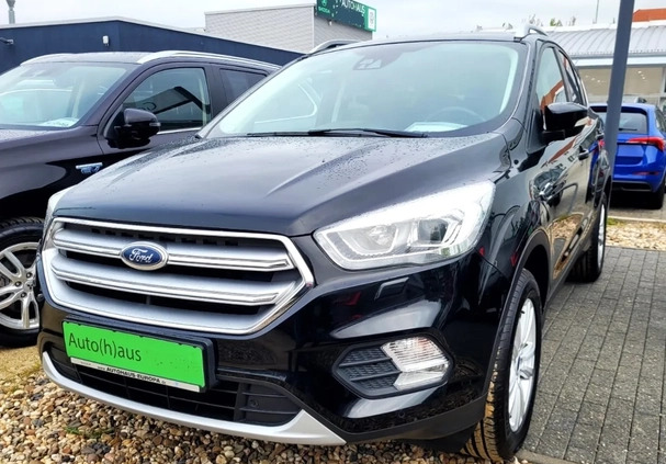 Ford Kuga cena 68900 przebieg: 76000, rok produkcji 2017 z Jarosław małe 137